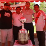 Fiesta “millonaria” con la réplica de la Copa Libertadores