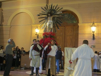 0-cafayate-procesion-del-milagro-cristo
