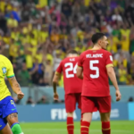 Brasil venció a Serbia con goles de Richarlison