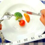 Anorexia, bulimia y obesidad: a qué señales prestar atención y que hacer en epocas de fiestas