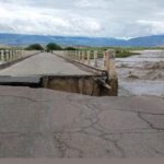 Se derrumbó el puente de Quilmes en Tucumán por la crecida del río Santa María