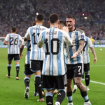 Argentina venció 2 a 1 a Australia y está en cuartos